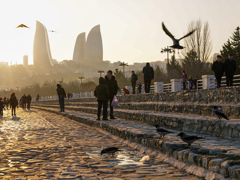 Sabah Bakıda hava yağmursuz olacaq