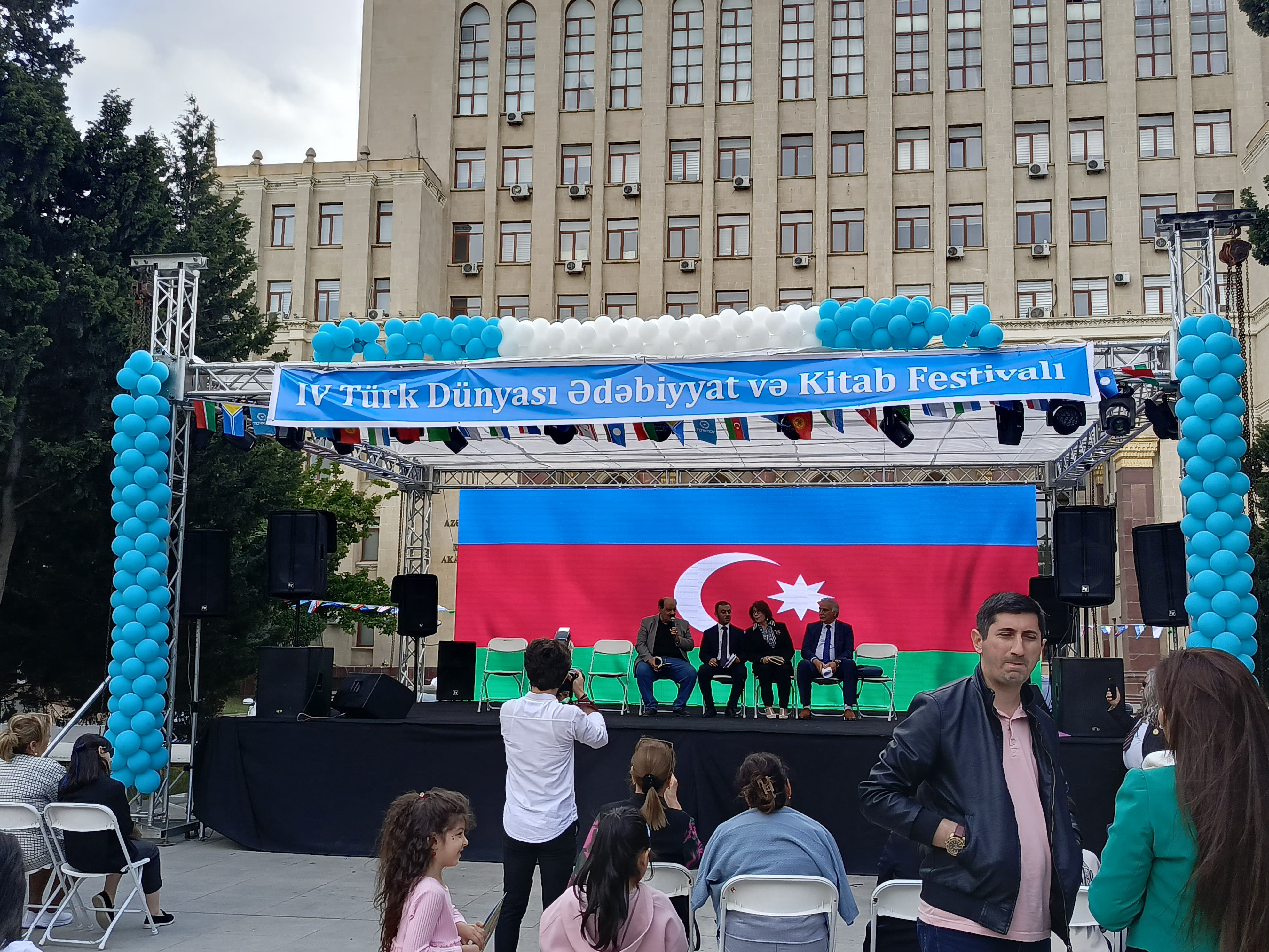 Ədəbiyyatın təntənəsi: Bakıda IV Türk Dünyası Ədəbiyyat və Kitab Festivalı keçirilir