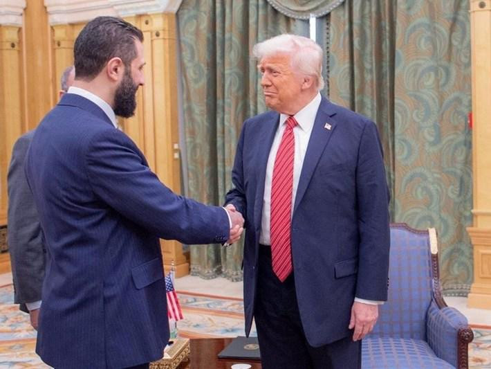 Suriyaya yeni səhifə: Sanksiyalar aradan qaldırıldı