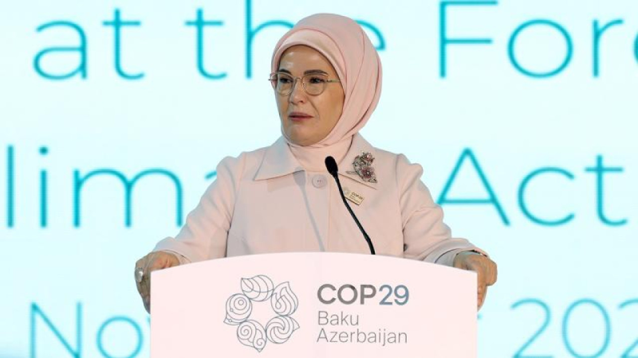 Əminə Ərdoğan “X”də Qarabağ atlarının kompozisiyası ilə bağlı paylaşım edib
