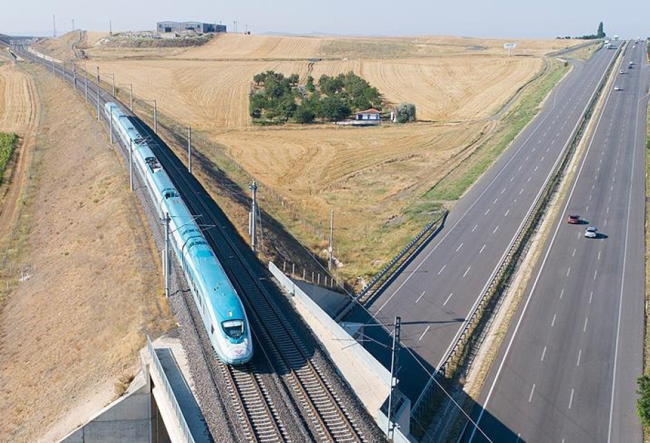 Pakistan və Özbəkistan UAP dəmir yolu layihəsinin icrasını müzakirə edib