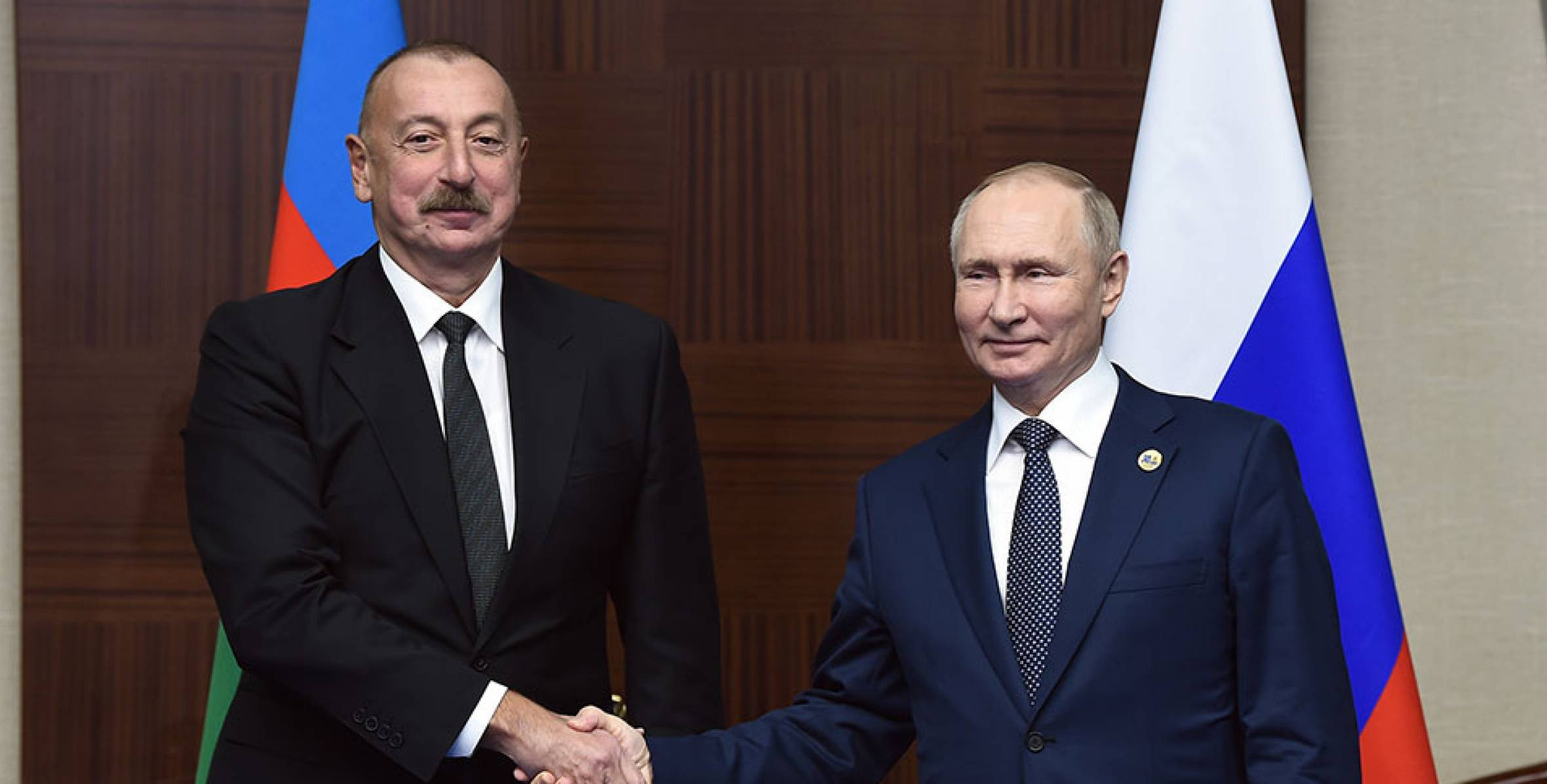 Vladimir Putin İlham Əliyevi təbrik edib