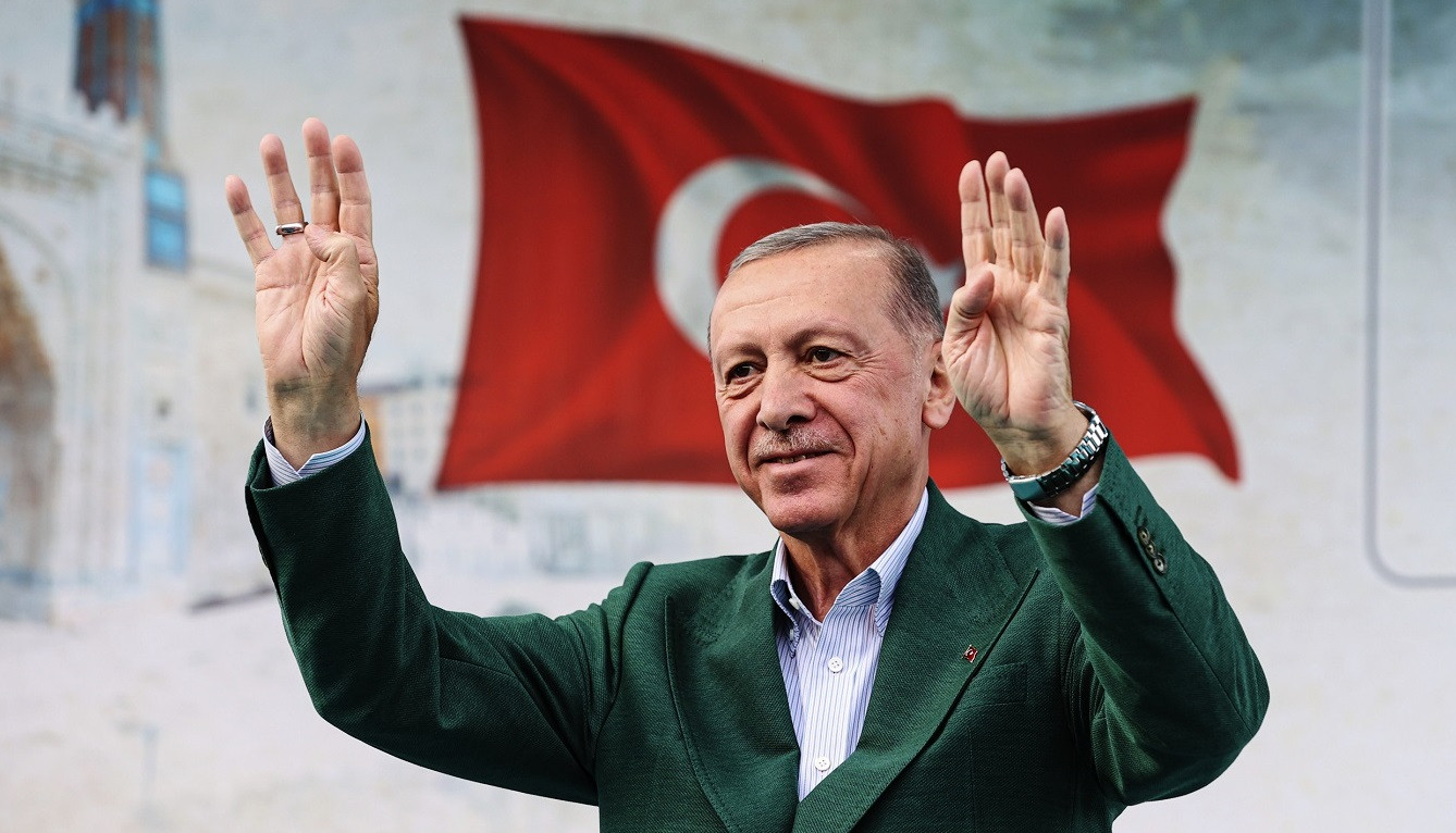 Ərdoğan Azərbaycana yola düşüb