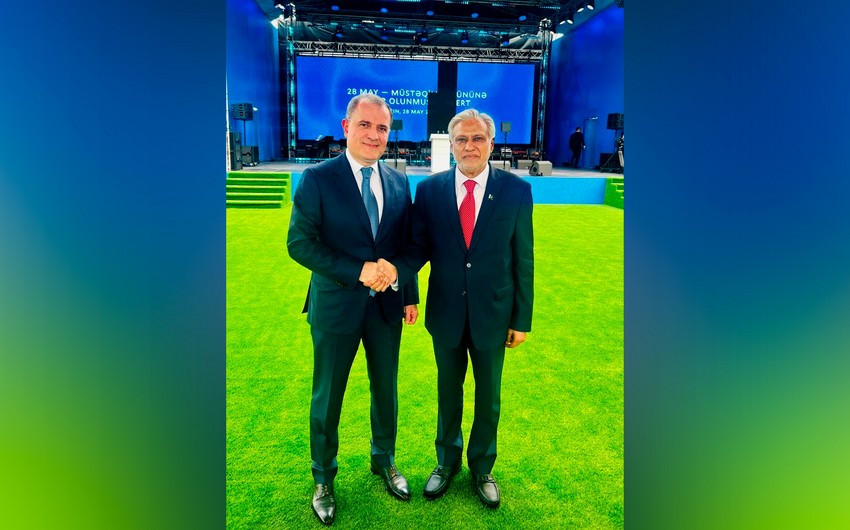 Ceyhun Bayramov pakistanlı həmkarına  təşəkkürünü bildirib