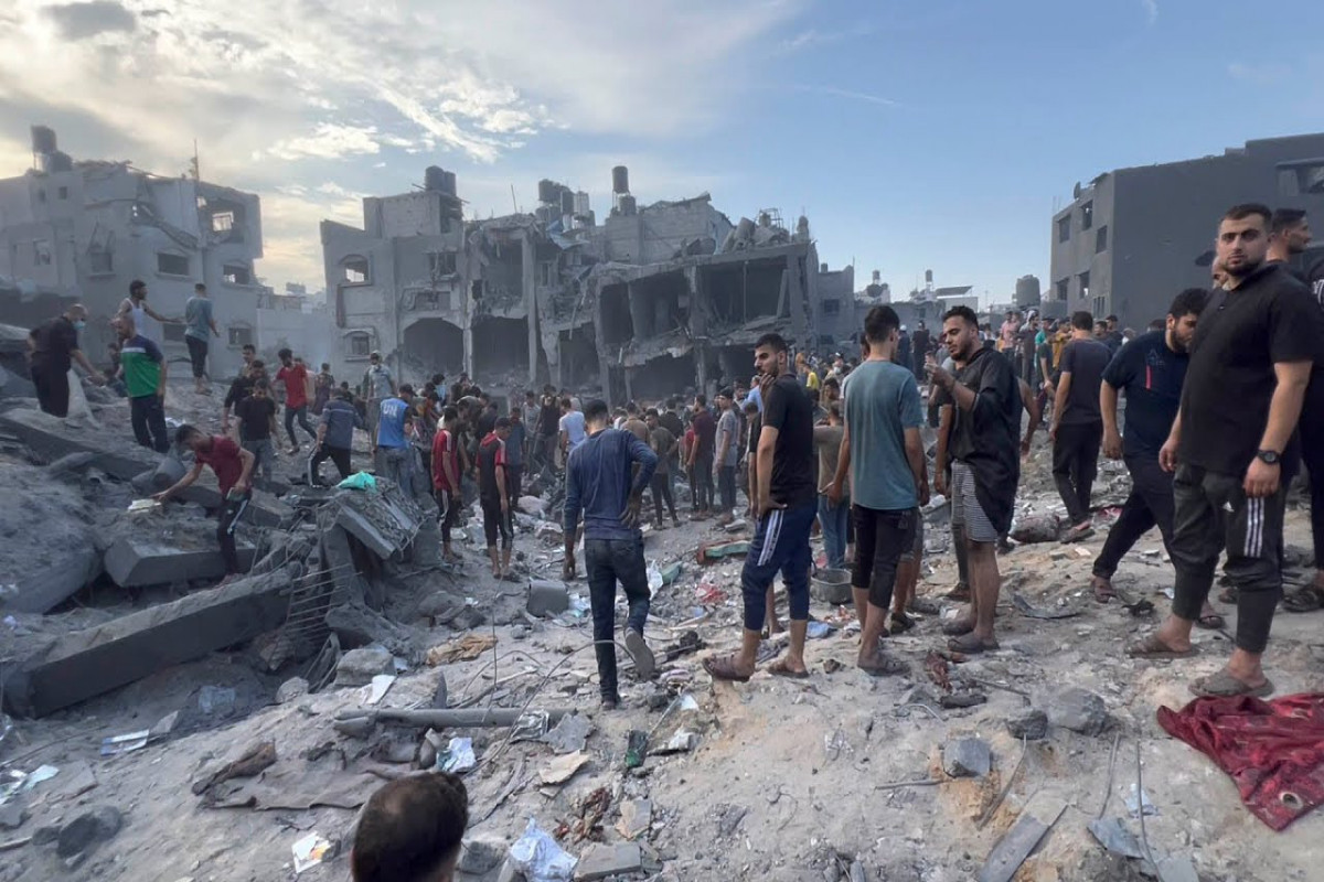 İsrail ordusu Qəzzada yaşayış məntəqələrini bombaladı