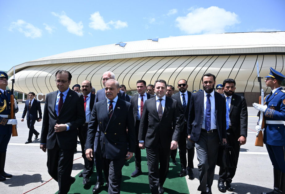 Pakistanın Baş naziri Məhəmməd Şahbaz Şərifin Azərbaycana səfəri başa çatıb