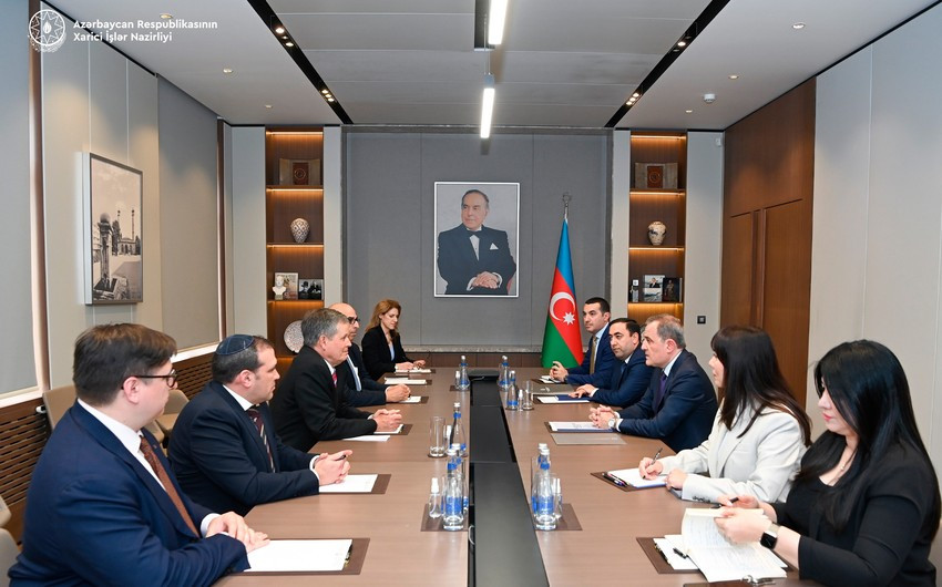 Ceyhun Bayramov ABŞ senatoru ilə Azərbaycan-Ermənistan normallaşma prosesinin müzakirə edib