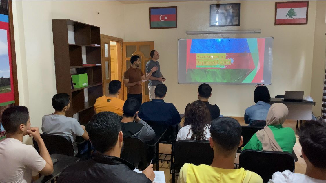 Livandakı Azərbaycan Evində 28 May –