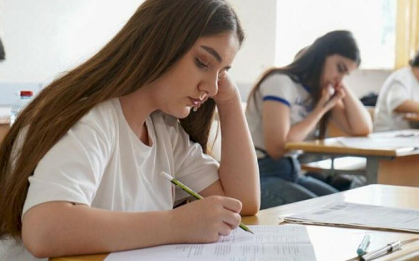 I və IV ixtisas qrupları üzrə qəbul imtahanı keçirilib