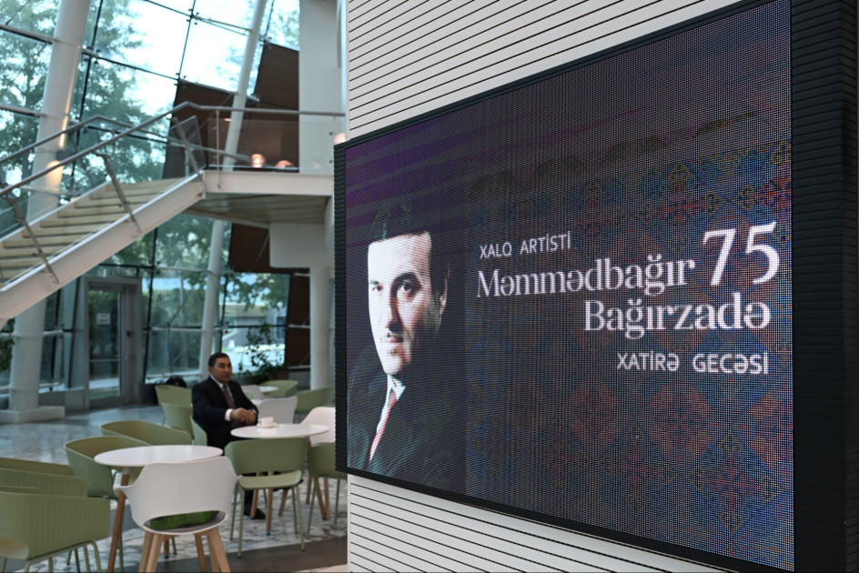 Xalq artsti Məmmədbağır Bağırzadənin 75 illiyinə həsr olunmuş xatirə gecəsi keçirilib