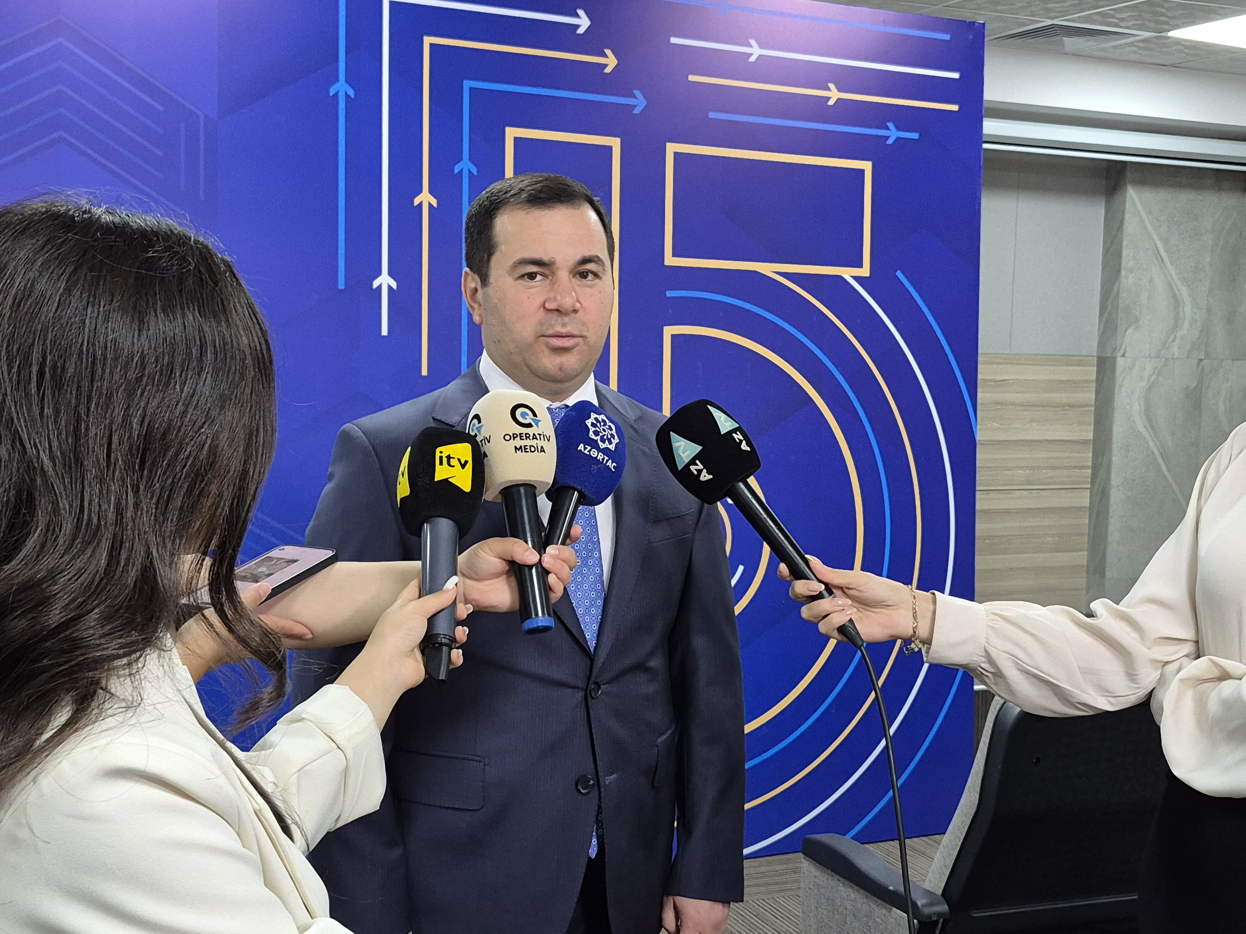 Fərhad Hacıyev: "Xaricdə yaşayan iştirakçılar üçün də distant imtahan imkanı yaradılıb"