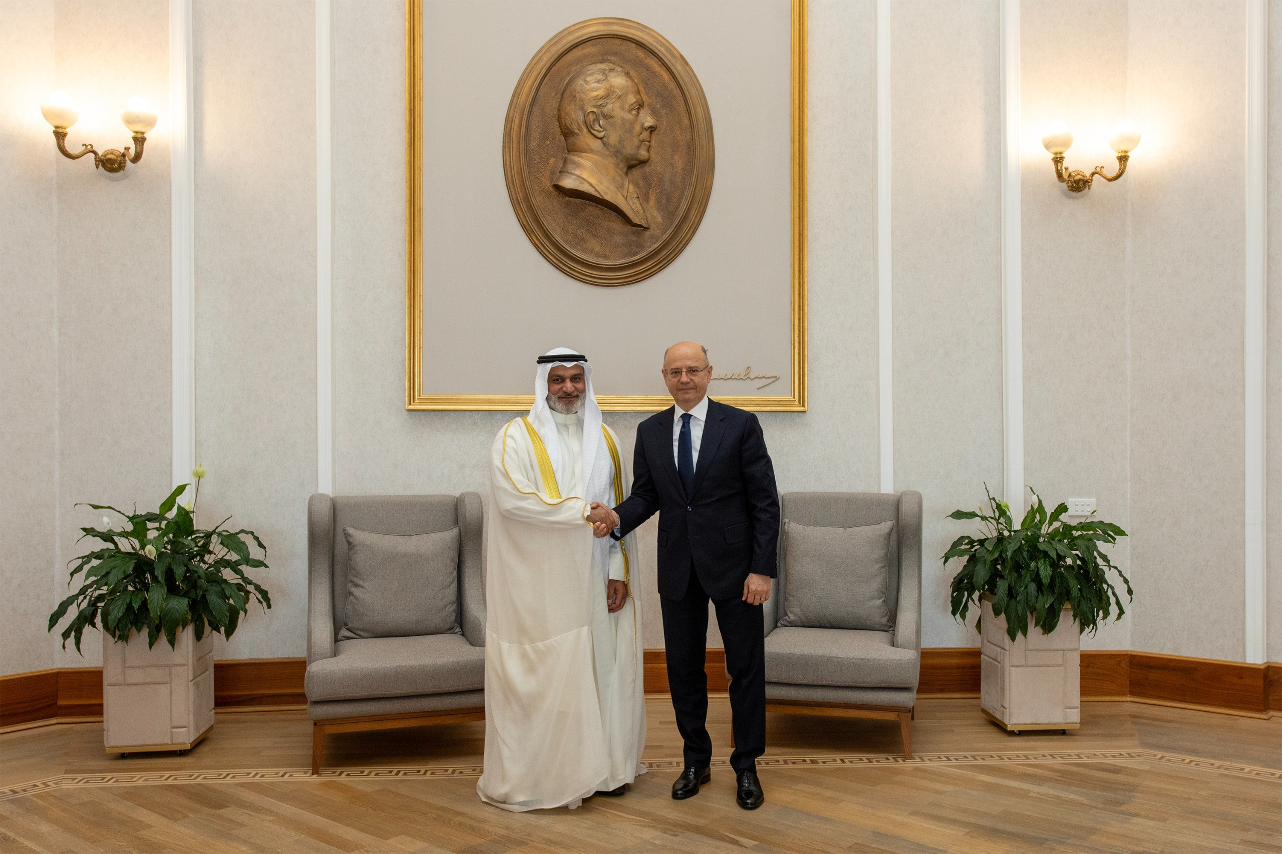 Azərbaycanın energetika naziri OPEC-in Baş katibi ilə görüşüb