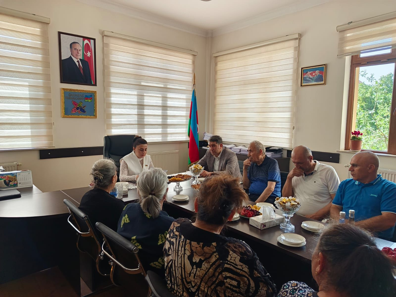 Deputat Pərvanə Vəliyeva Xətai rayonunda vətəndaş qəbulu keçirib