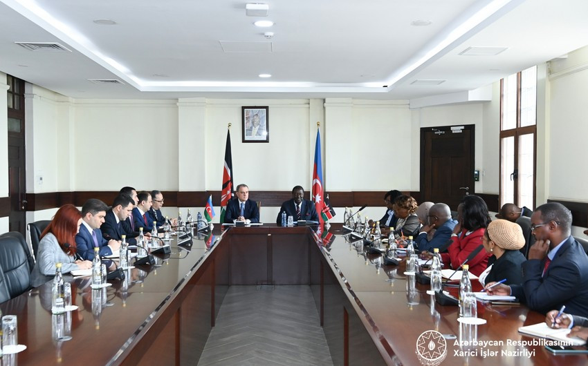 Azərbaycan və Keniya XİN başçılarının geniş tərkibdə görüşü olub