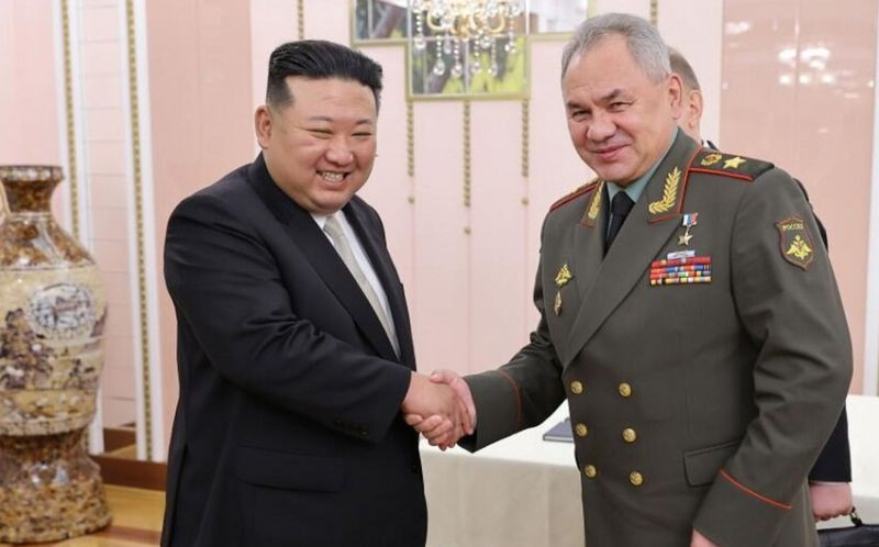 Şoyqu Şimali Koreya prezidenti ilə müharibənin gedişatı barədə danışıb