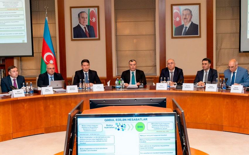 Maliyyə Nazirliyində 2024-cü ilin büdcə icrası və qarşıdakı vəzifələr müzakirə olunub