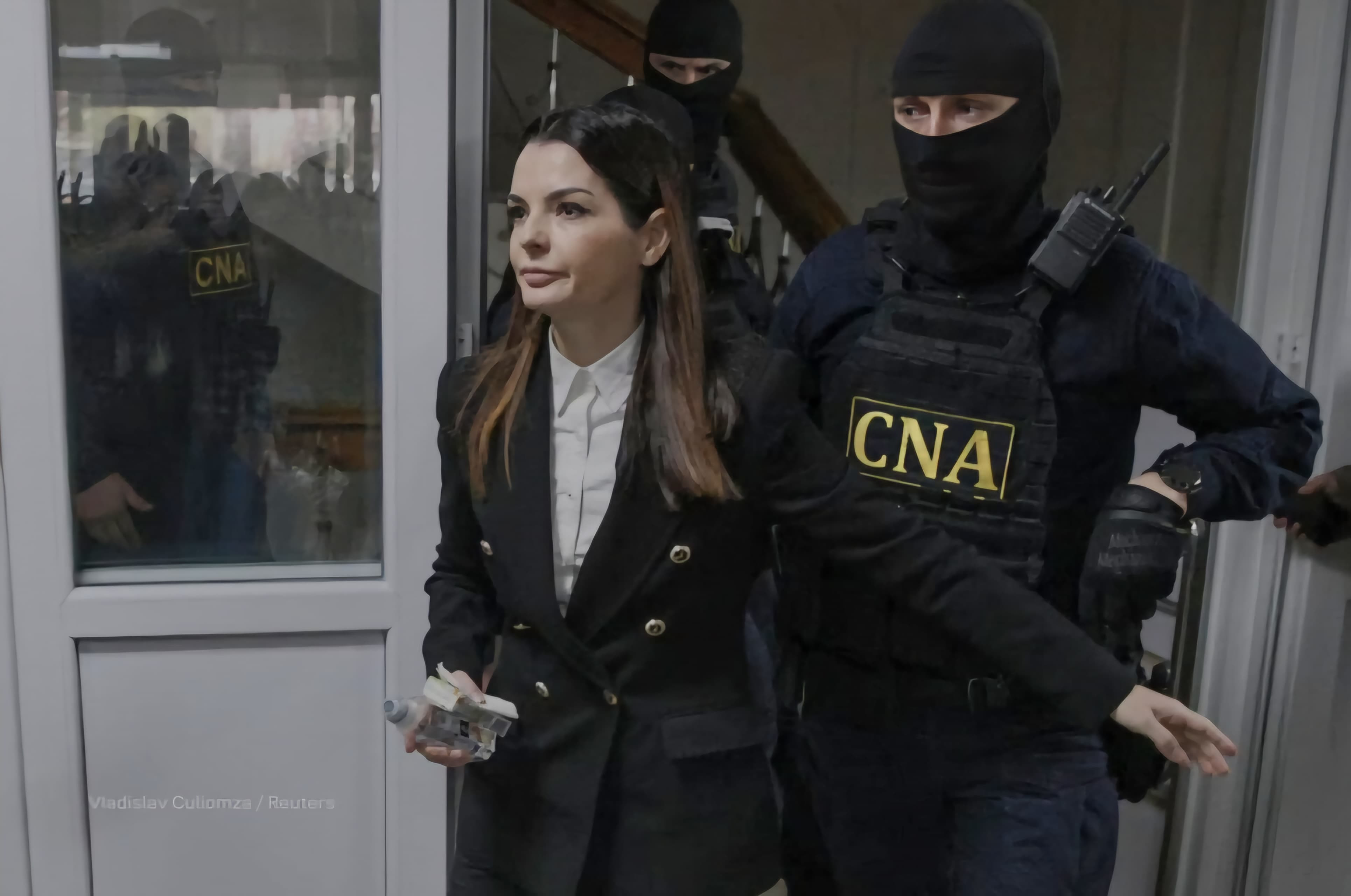Qaqauziya rəhbəri: “Rusiya ilə münasibətləri dəstəklədiyim üçün mühakimə olunuram”