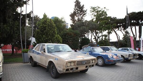 “Peking to Paris” retro avtomobil yarışı yenidən Bakıda