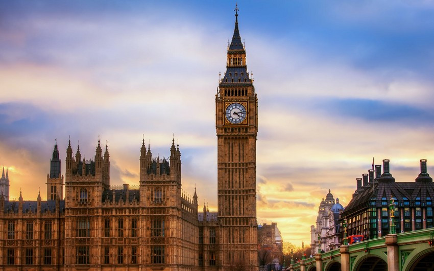 ABŞ Londonda Çin səfirliyinin açılmasından narahatdır