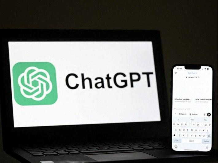 ChatGPT ilə hazırlanan hər e-poçt bir şüşə sudan artıq sərf edir