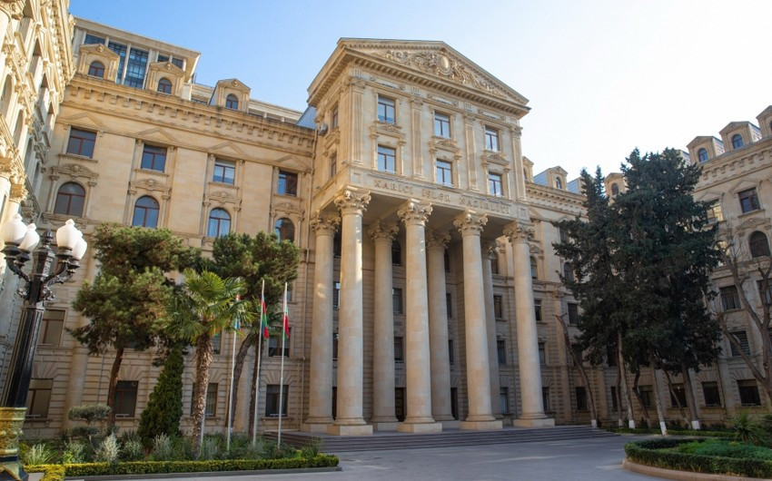 Azərbaycan XİN xarici diplomatları ölkənin xarici siyasət prioritetləri haqqında məlumatlandırıb