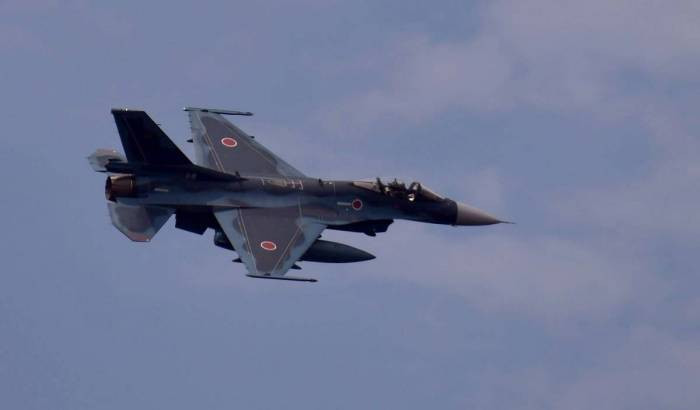 Çin qırıcısı Sakit okean üzərində Yaponiya təyyarəsinə  45 metr yaxınlaşıb