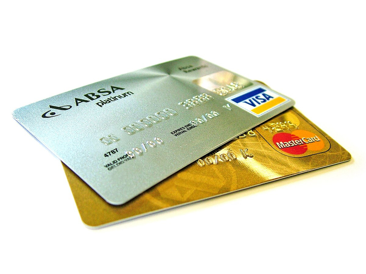 DİN ötən gün bank kartlarından oğurlanan pulun məbləğini açıqlayıb