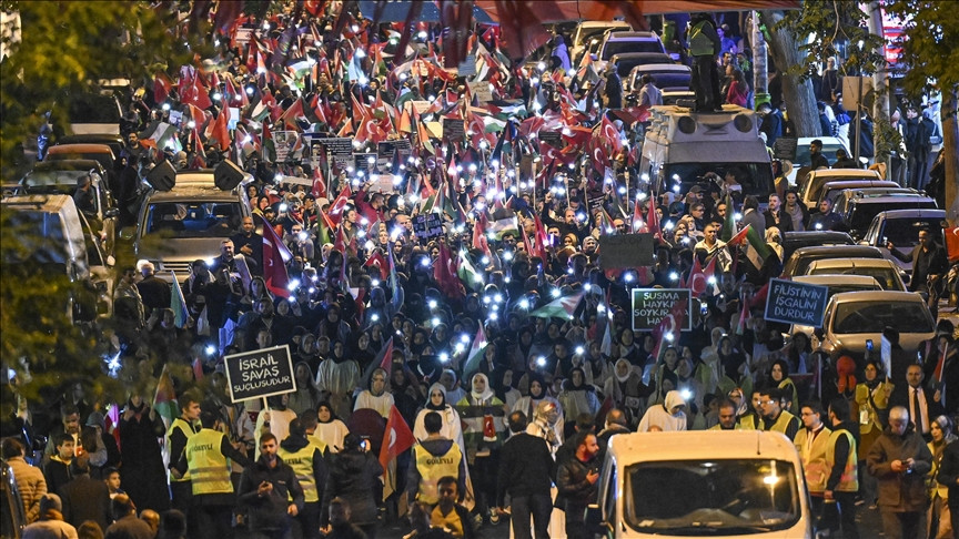 Ankarada icazəsiz Fələstin aksiyası polislə toqquşmaya çevrildi