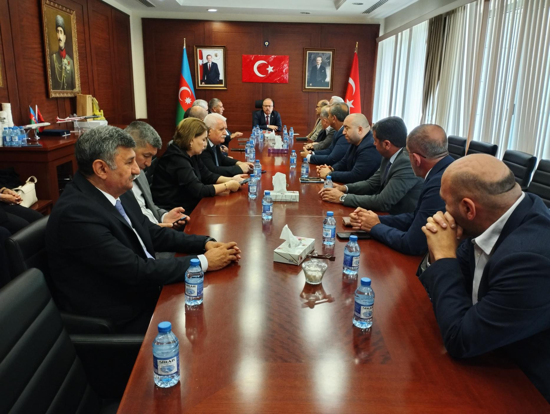 Mətbuat Şurası İdarə Heyətinin üzvləri Türkiyənin Azərbaycandakı səfirliyində olublar