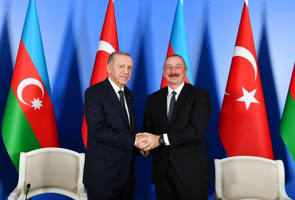 Ərdoğan: "Türkiyə və Azərbaycan tək ürəkdir"