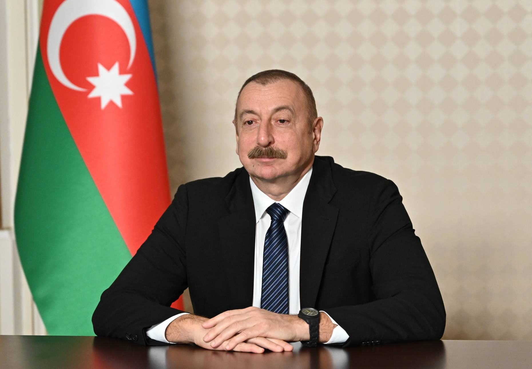 Prezident İlham Əliyev UFC-nin prezidentini qəbul edib