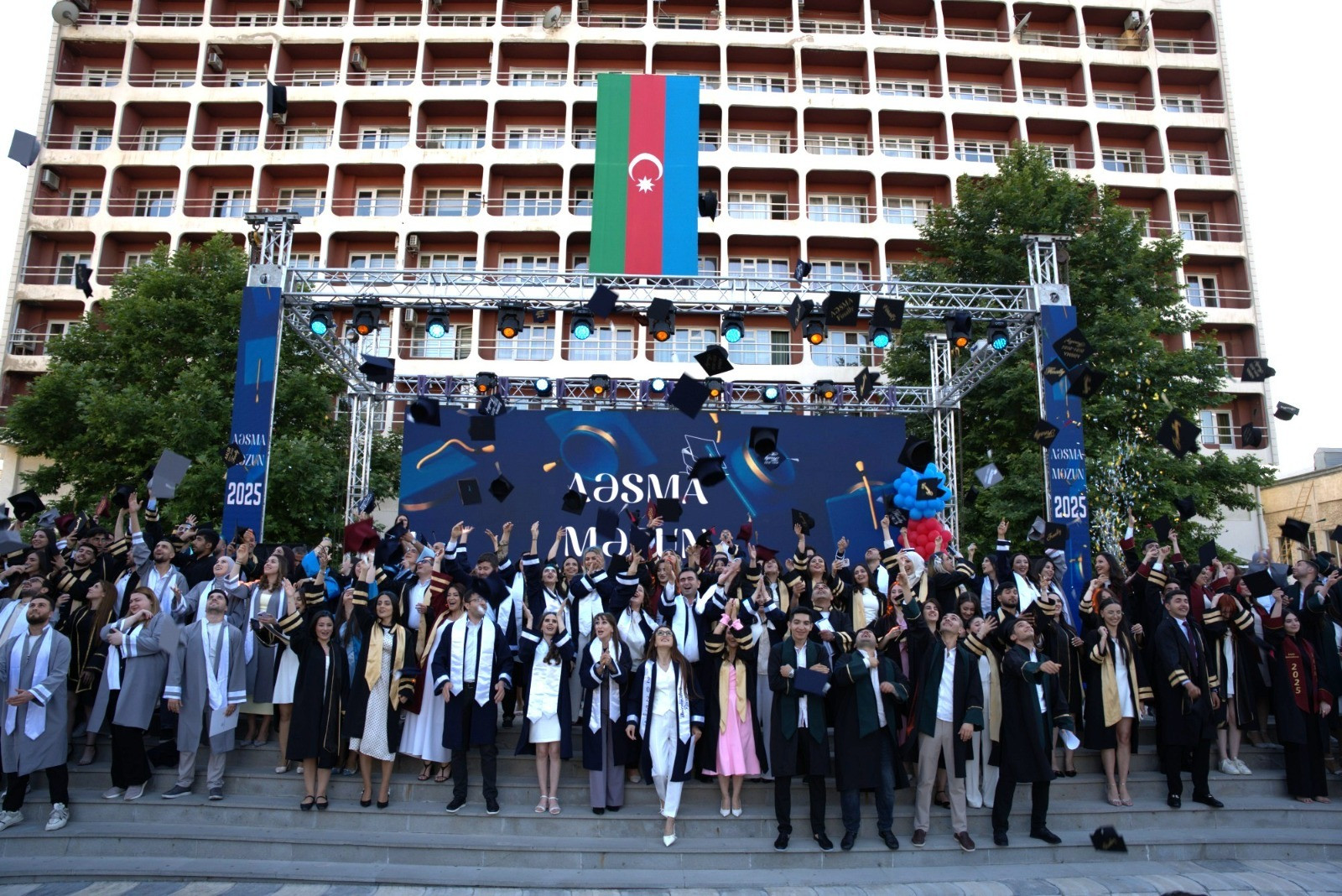 Azərbaycan Əmək və Sosial Münasibətlər Akademiyasında “Məzun günü” keçirilib