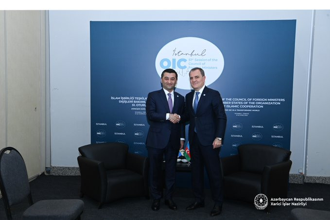Azərbaycan və Özbəkistan XİN başçılarının görüşü olub