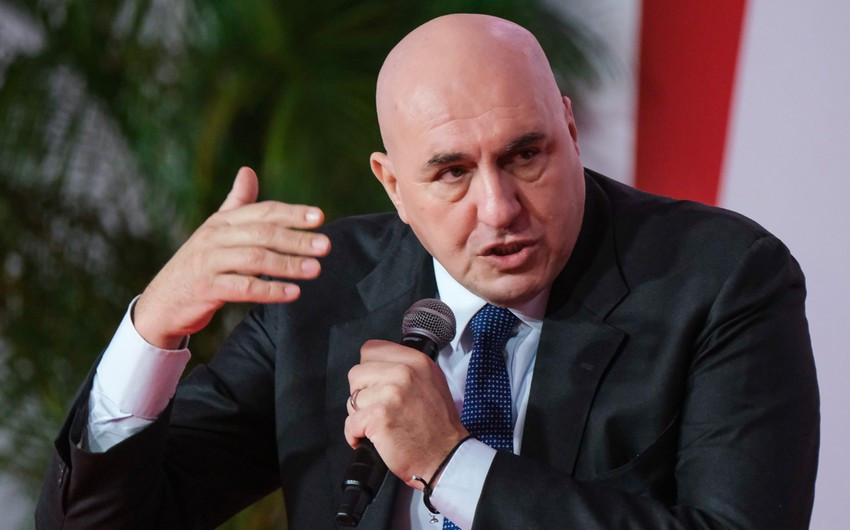 İtaliyanın müdafiə naziri NATO-nun mövcud formasının aktuallığını sual altına aldı