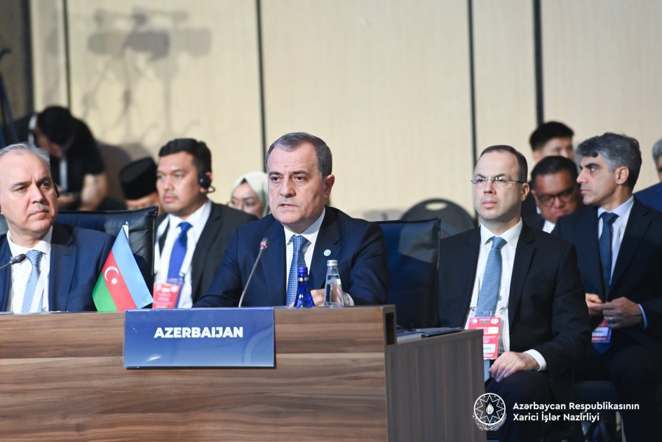 XİN: Azərbaycanın Cammu və Kəşmir münaqişəsinin beynəlxalq hüquqla həllini dəstəkləyir