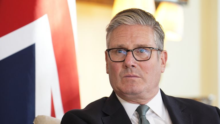 Kir Starmer: "İran dərhal diplomatik danışıqlara qayıtmalıdır"