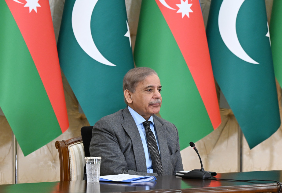Pakistanın baş naziri İranın Qətərə raket zərbələri ilə bağlı narahatlığını ifadə edib