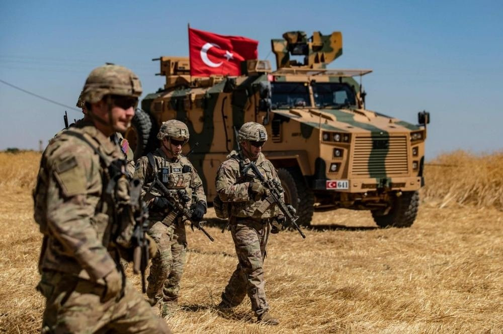 İraqda Türk komandolarına hücum edilib