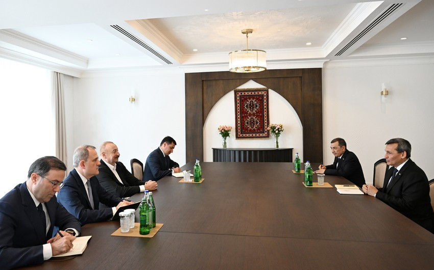 Azərbaycan Prezidenti Xankəndidə Türkmənistan Nazirlər Kabineti Sədrinin müavinini qəbul edib