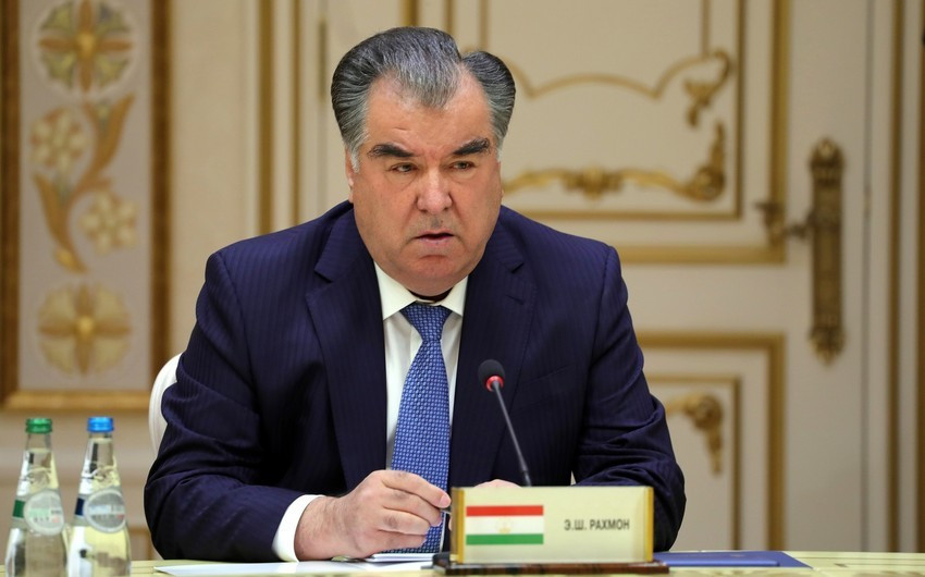 Tacikistan Prezidenti Emoməli Rəhmonun Azərbaycana səfəri başa çatıb