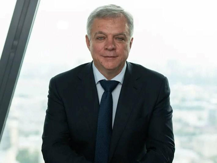 Moskvada müəmmalı ölüm: Transneft-in vitse-prezidenti pəncərədən yıxılaraq öldü