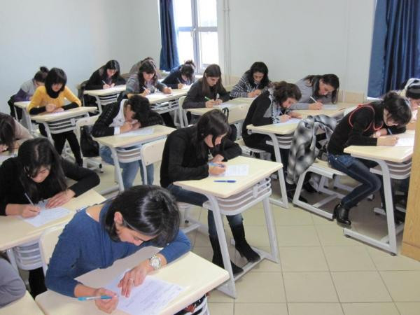 Doqquzuncu siniflərin nəzərinə