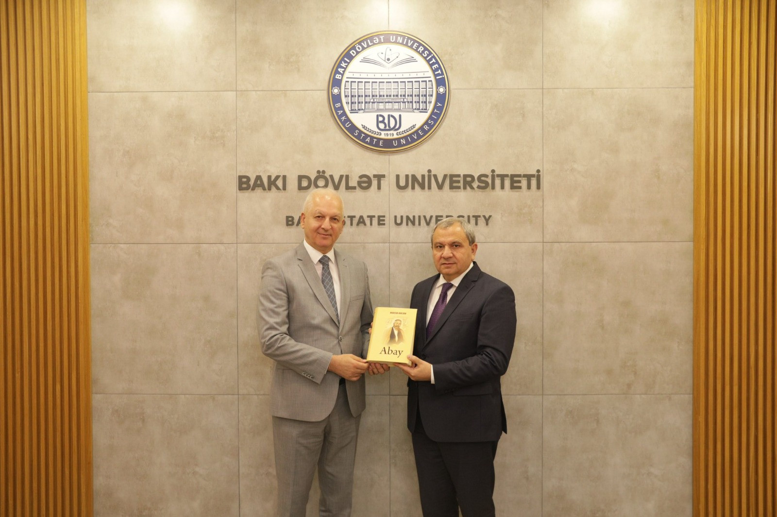 Beynəlxalq Türk Akademiyası ilə Bakı Dövlət Universiteti arasında əməkdaşlıq perspektivləri müzakirə olunub