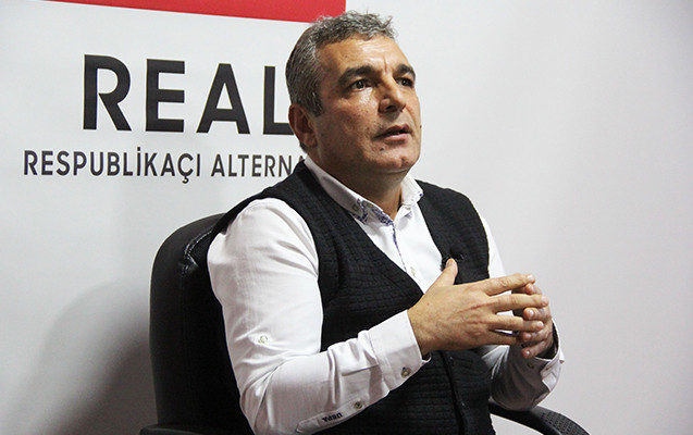 Azərbaycanda partiya sədrinin atası vəfat edib