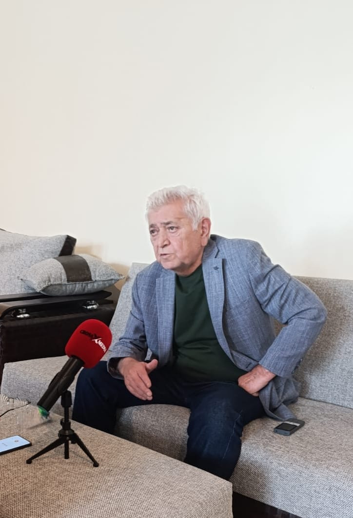 Aqil Abbas Crossmedia.az-a geniş müsahibə verdi -