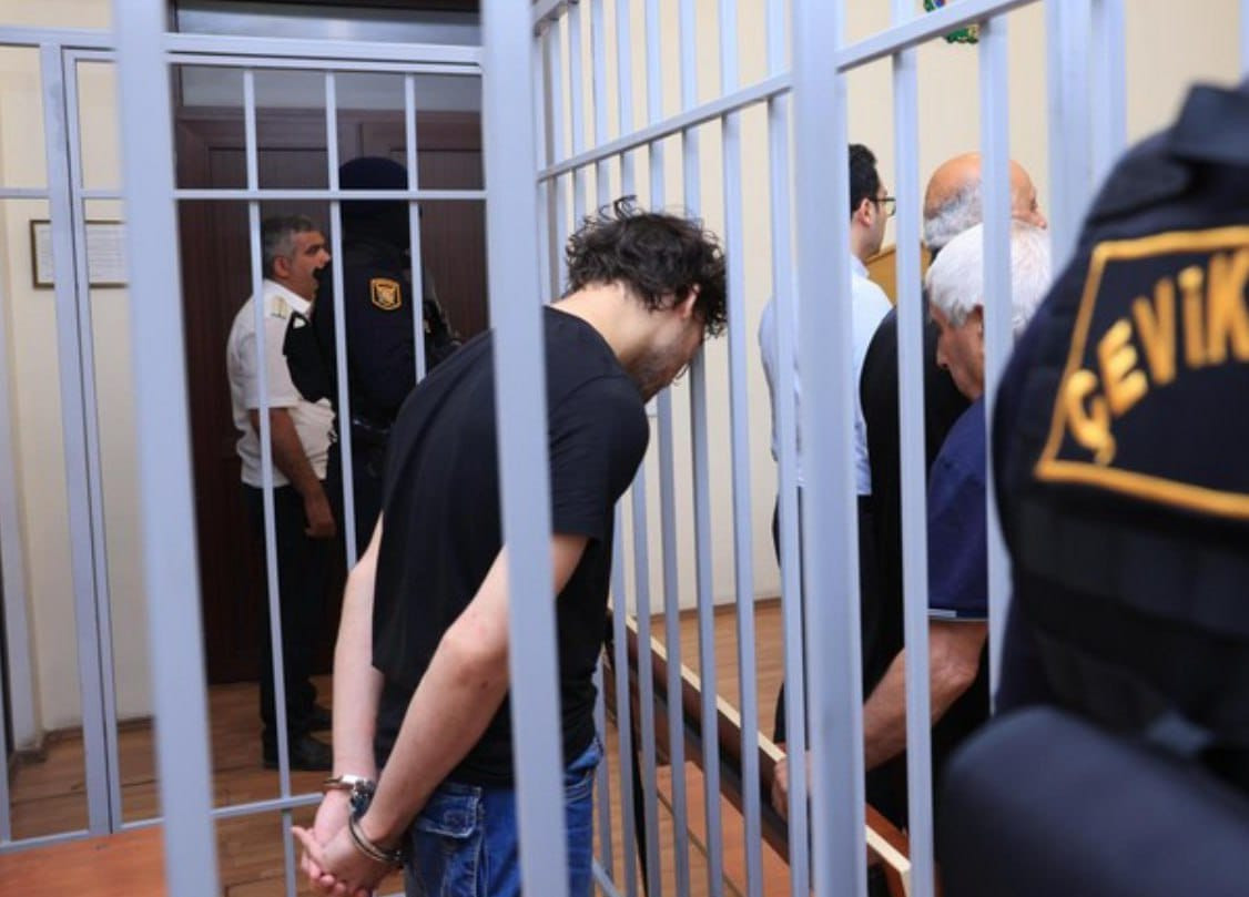 Bakıda saxlanılan Rusiya vətəndaşlarını yaxınları ziyarət edib