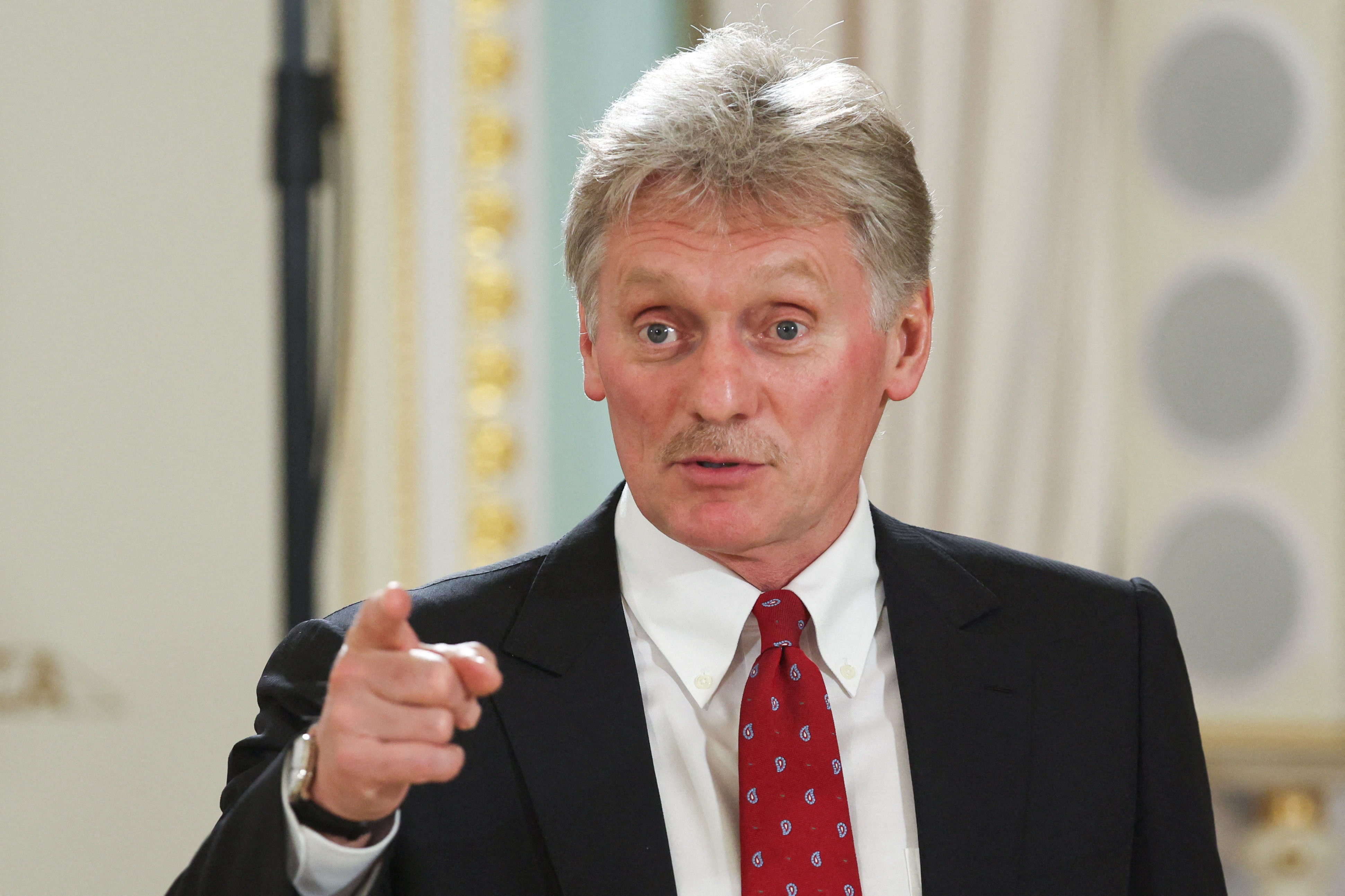 Peskov: "Əgər Azərbaycan Rusiyaya qarşı məhkəməyə müraciət etmək qərarına gələrsə, qərarları gözləyəcəyik"