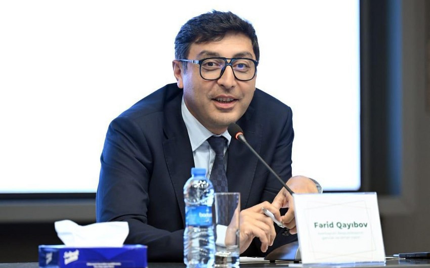 Fərid Qayıbov idman federasiyalarının nümayəndələri ilə görüşüb