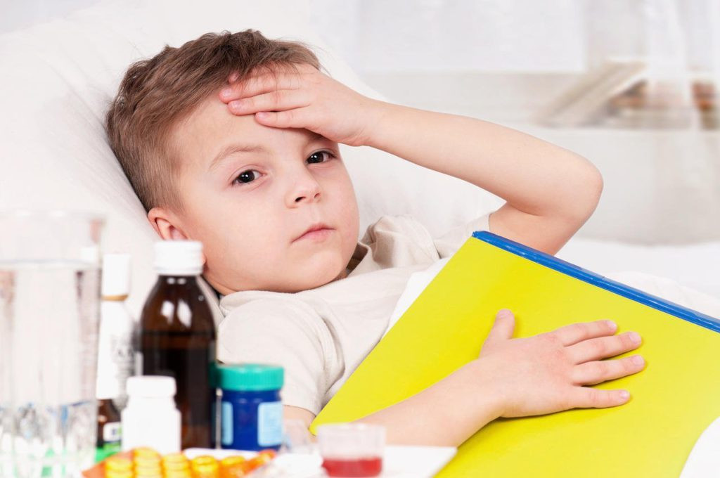 Həkimdən xəbərdarlıq: "Epidemik vəziyyət xeyli qarışıqdır"