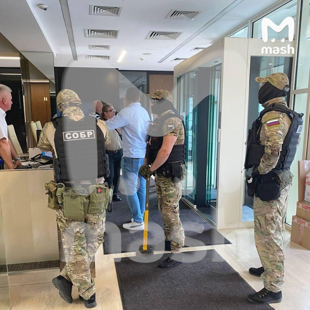 Rusiyada daha bir azərbaycanlı biznesmenin ofisində axtarış aparılır